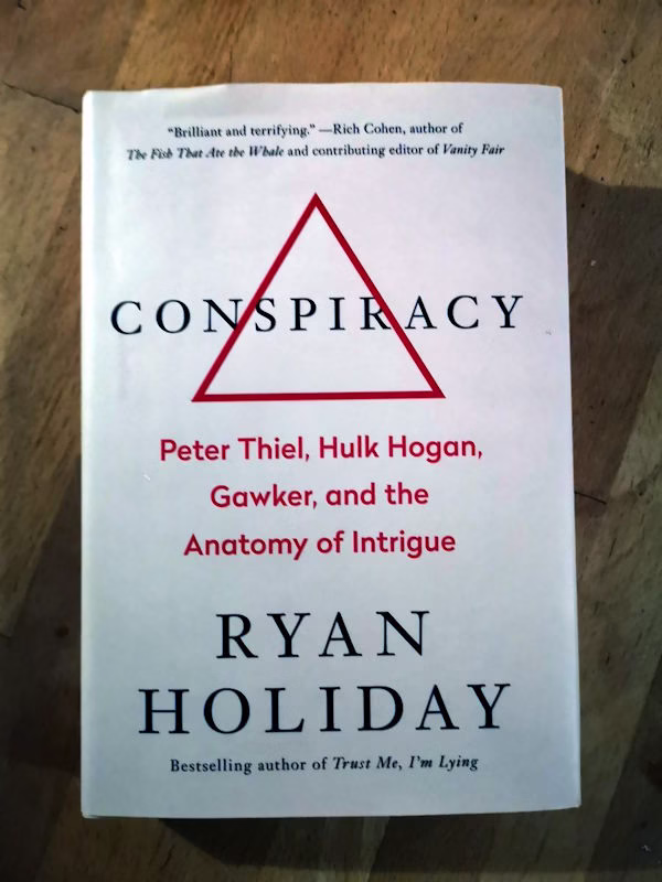 Kirja-arvostelu Conspiracy
