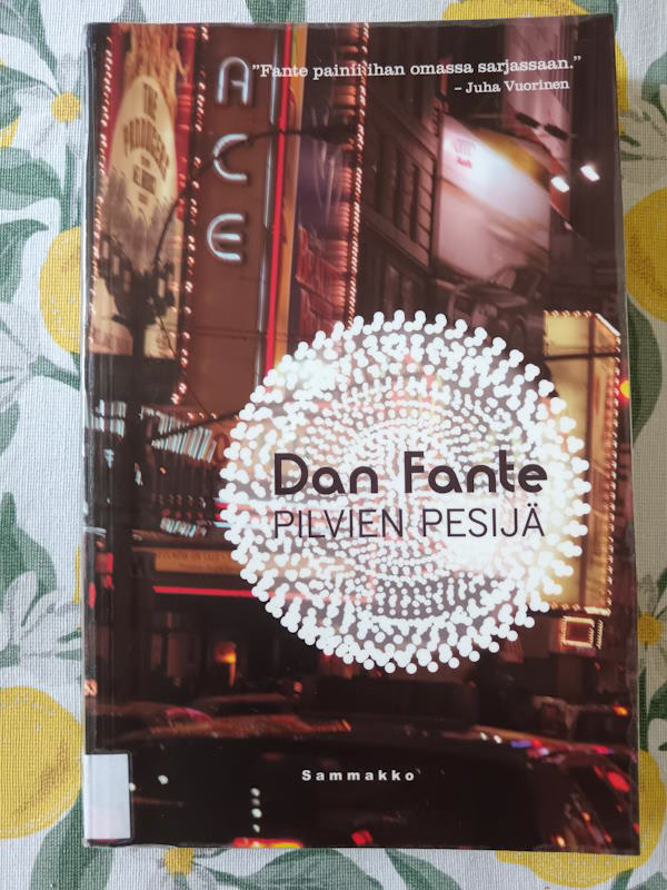 Kirja-arvostelu Pilvien pesijä